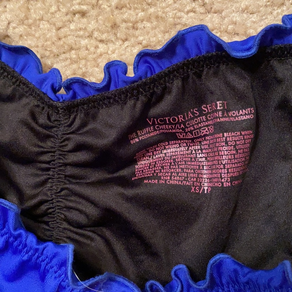 VS Ruffle cheeky bikini bottoms - Picture 3 of 3